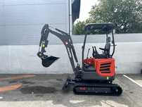 Mini escavadora Giratórias / 2000 Kg