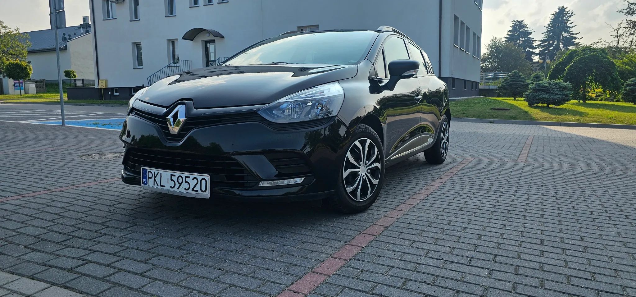 Renault Clio Renault Clio 4 1.5 dci Salon PL kombi