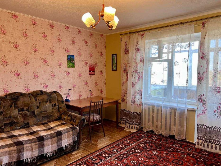 Продам 3-х комнатную квартиру ул. Чумаченка