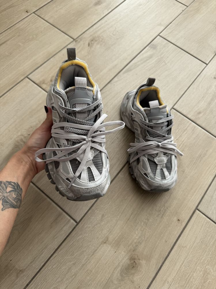 Adidas Vento XLG Deluxe Grey (36-41р)