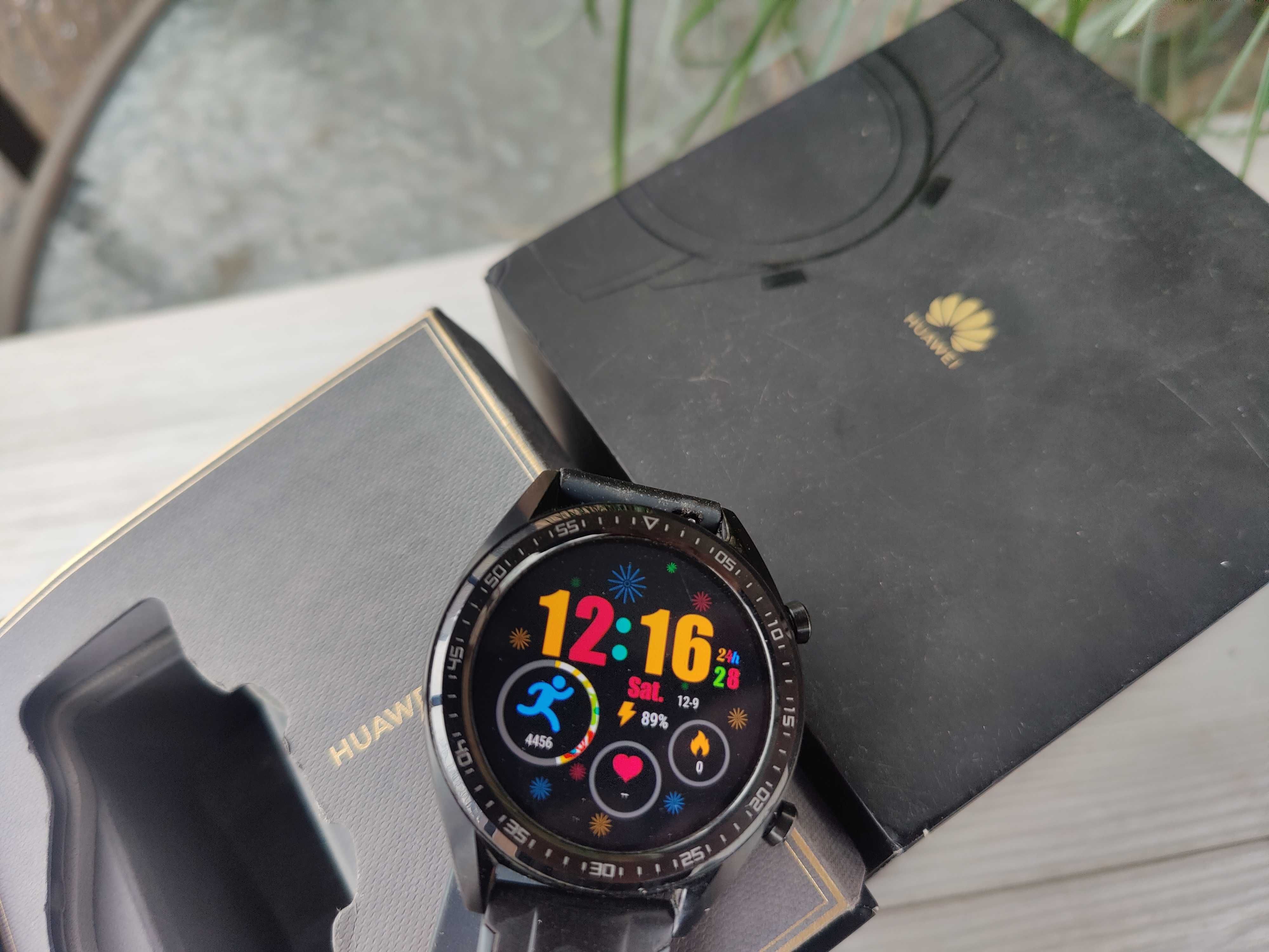 Смарт часы Huawei Watch GT (FTN-B19)