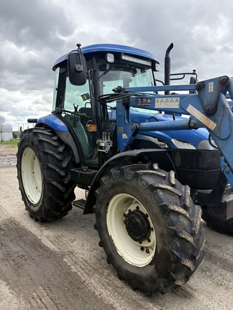 New holland td80d z ładadowaczem czołowym