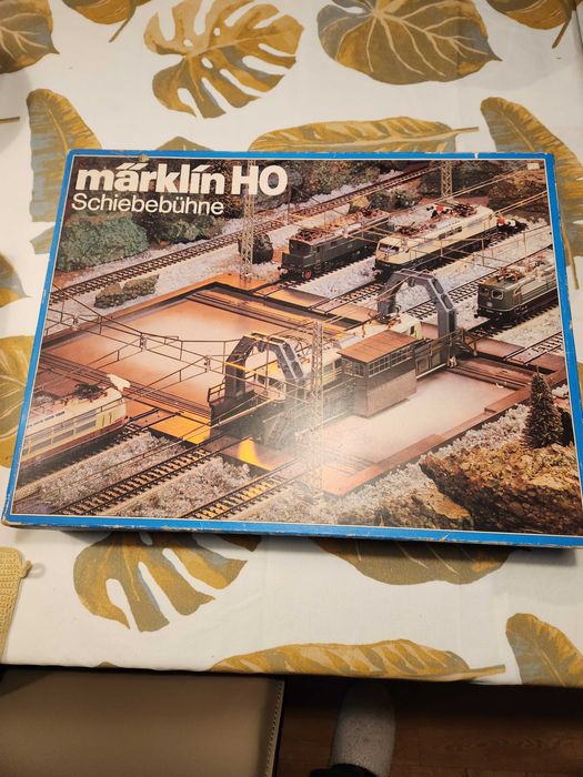 MARKLIN 7294 Placa de Transferência p/ 8 linhas de garagem