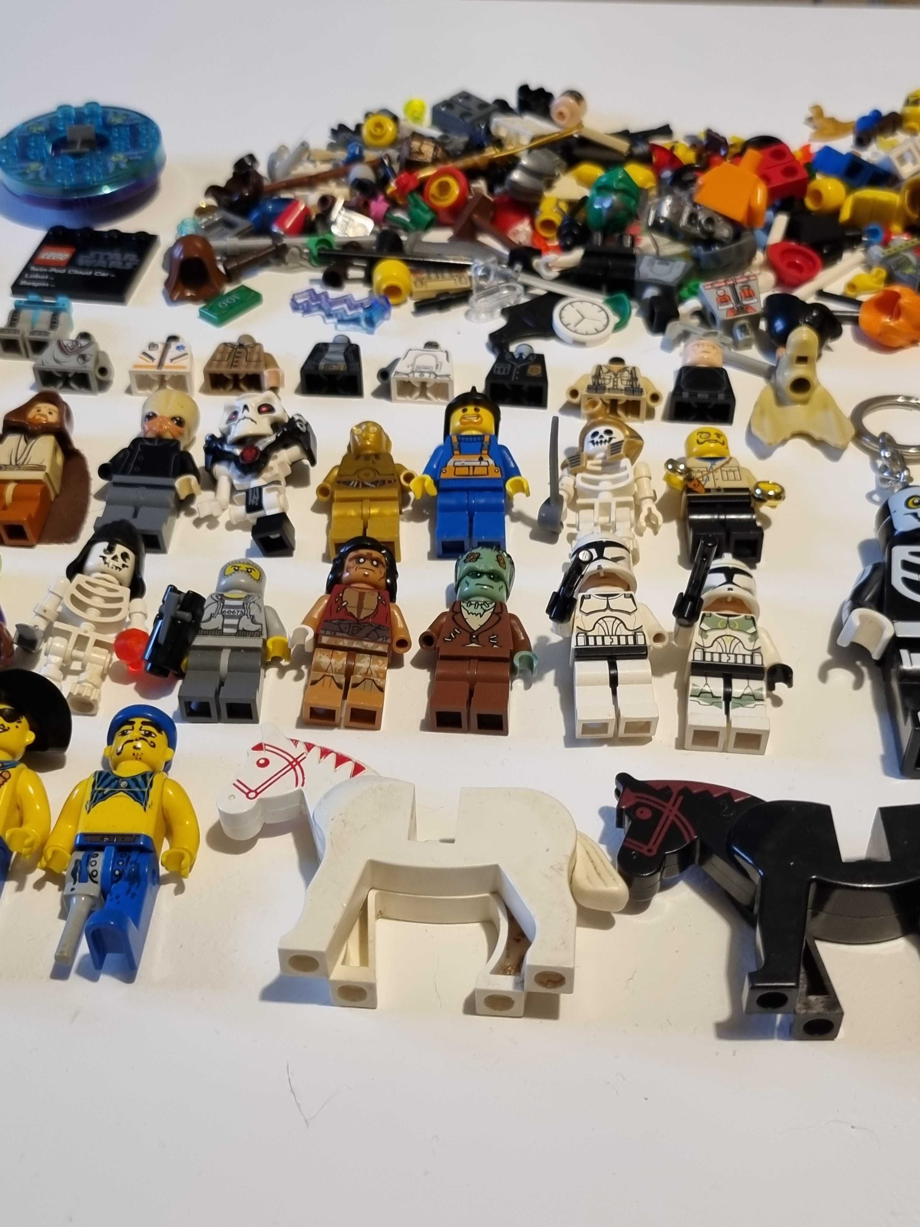 LEGO Figurki I Drobne Elementy