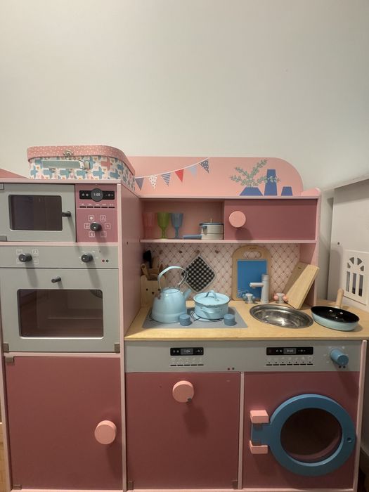 Drewniana kuchnia dziecięca różowa SMALL FOOT Gourment
