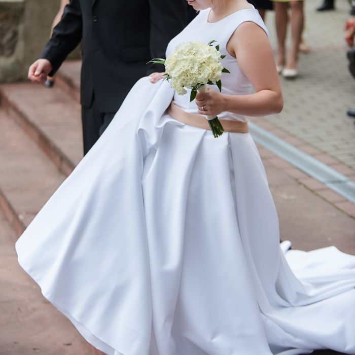 Suknia ślubna litera A