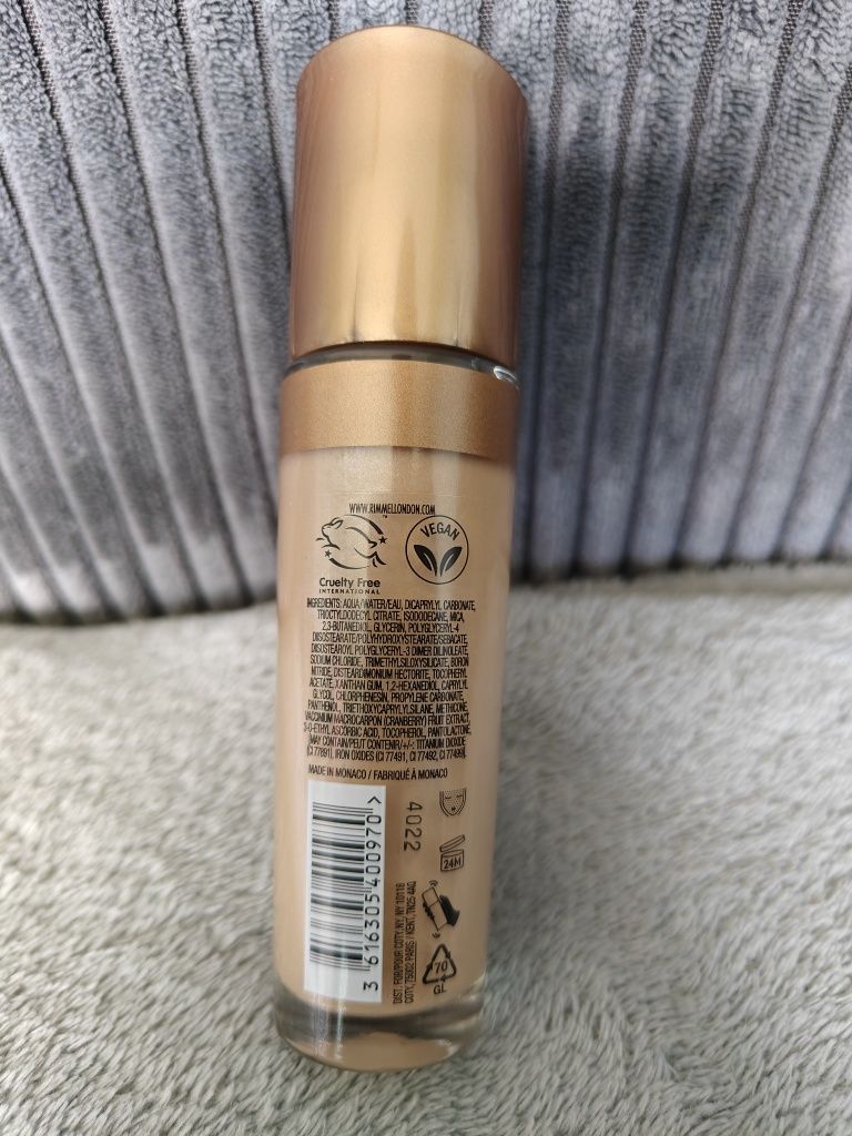 Rimmel multi tasker 003 light