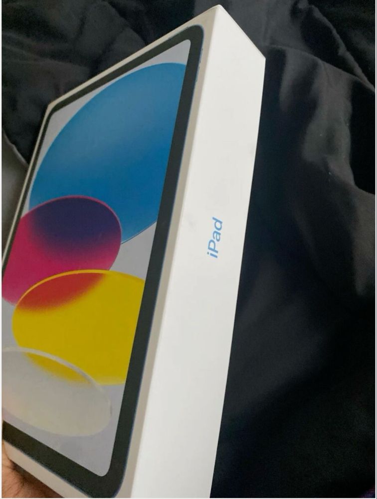 Ipad 10th generacji 64gb jak nowy dostepne od 20/04/2025