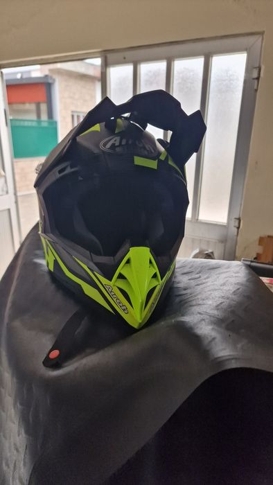 Botas dainese 42 capcete Airoh