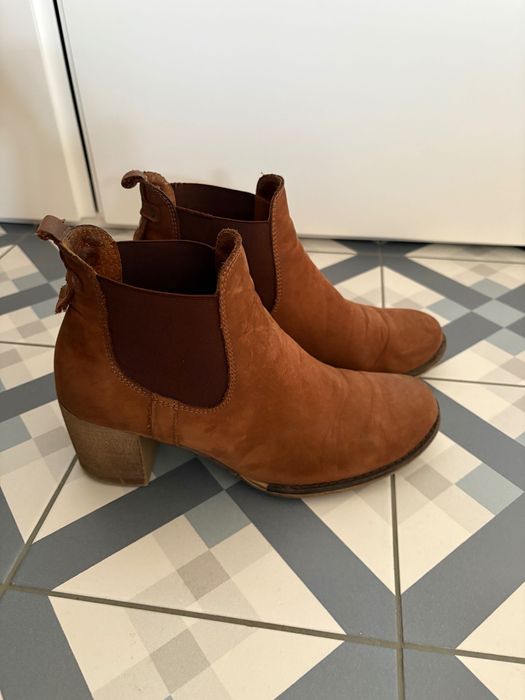 Brązowe, włoskie botki Fatte  A Mano r36