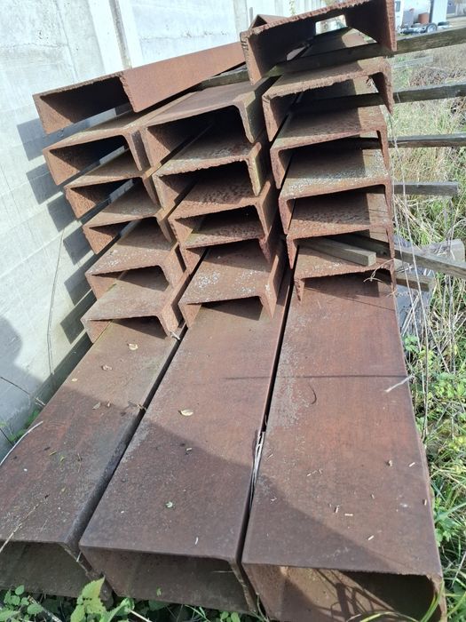 Швелер металічеський