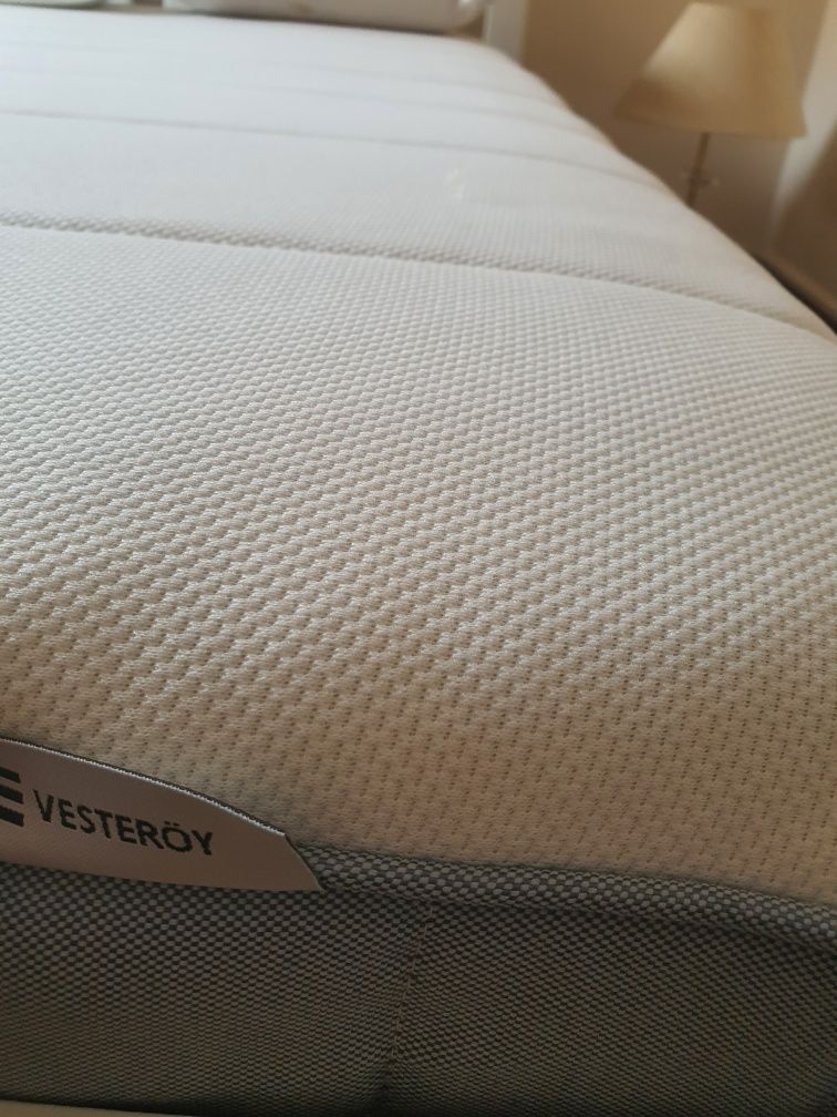 Cama + estrado + Colchão NOVOS
