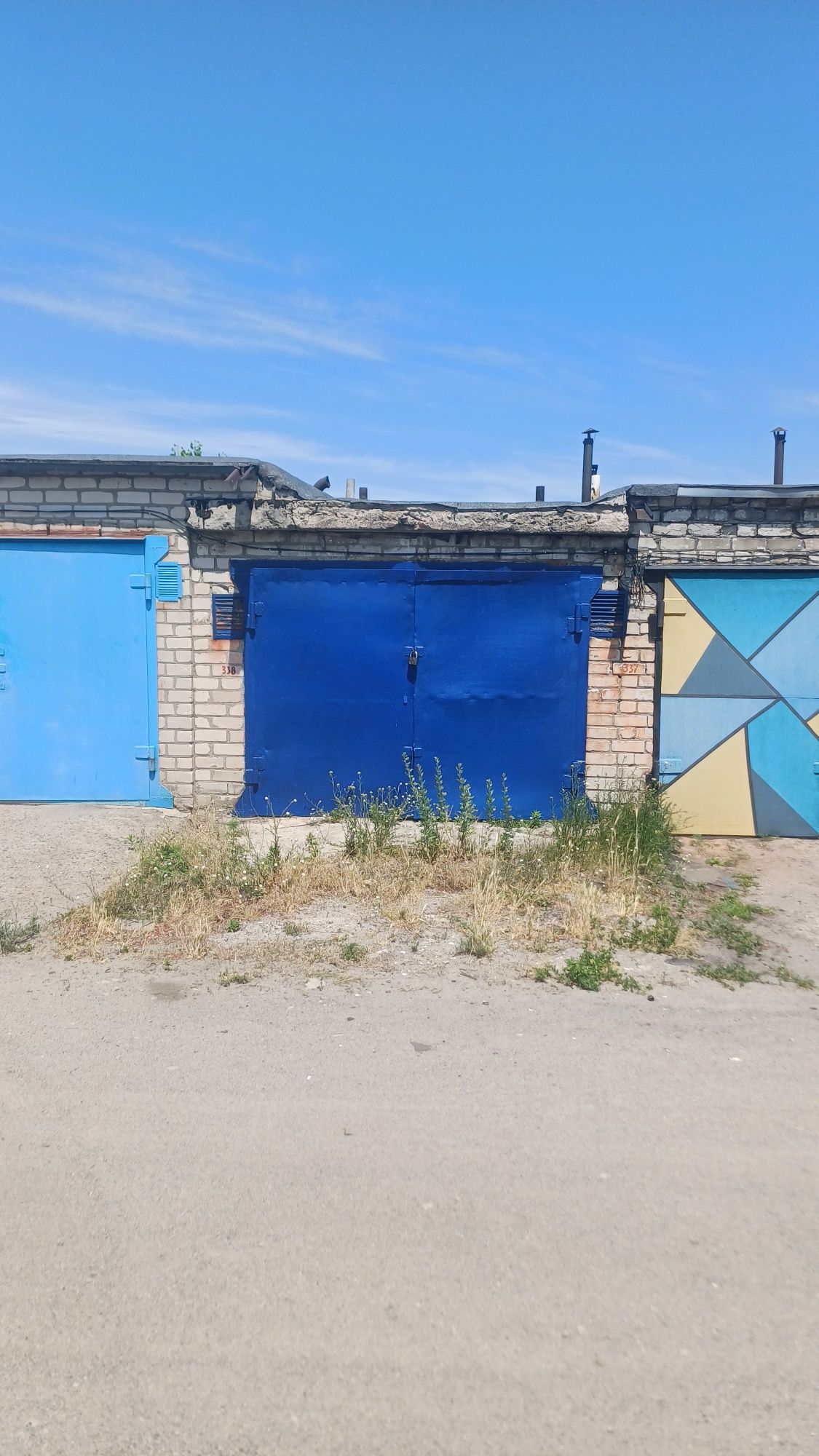 Гараж на Обсерваторній