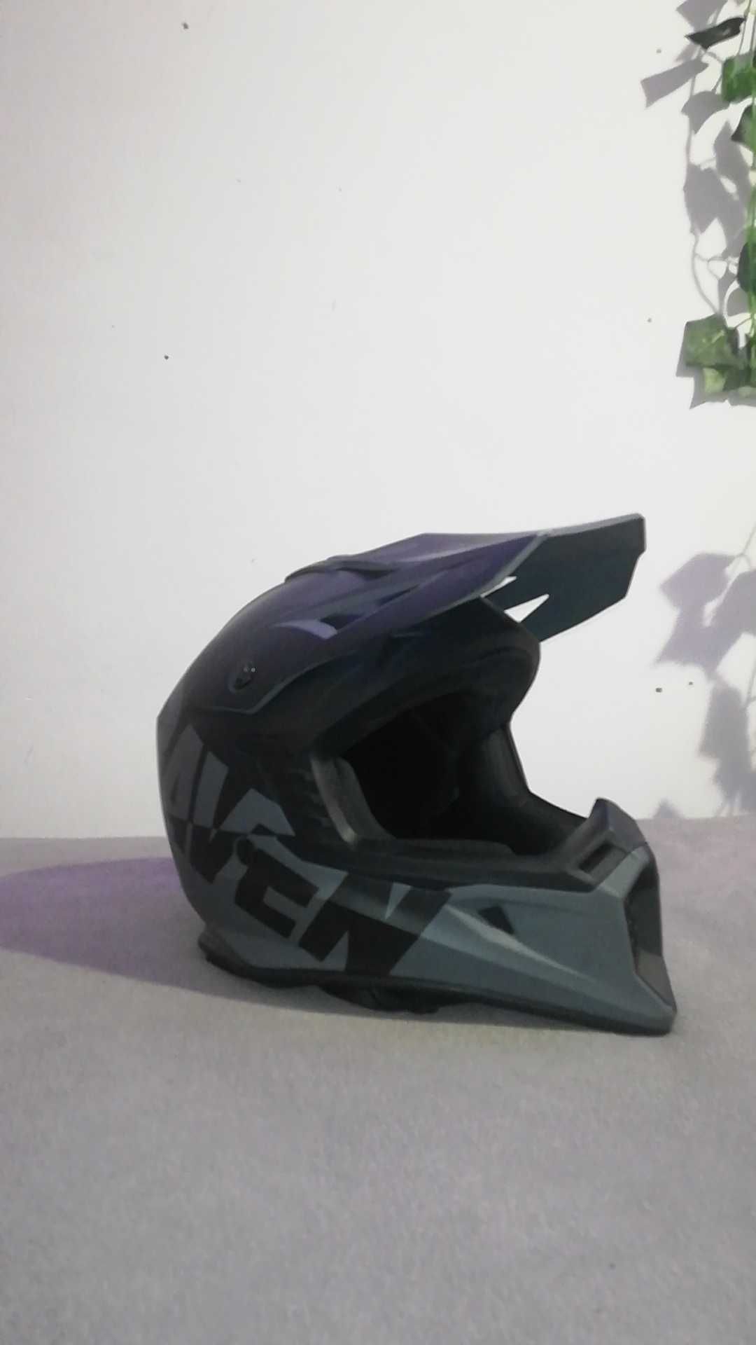 kask full face raven