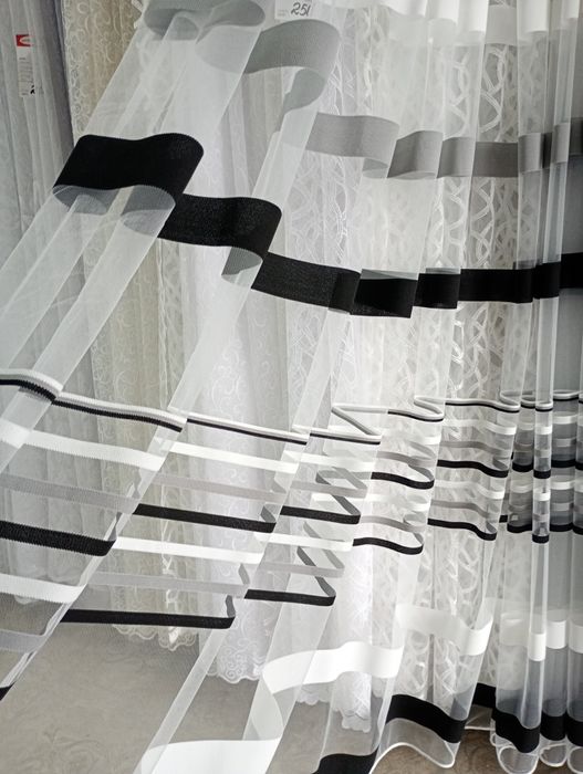 Тюль, фатин зі смужками