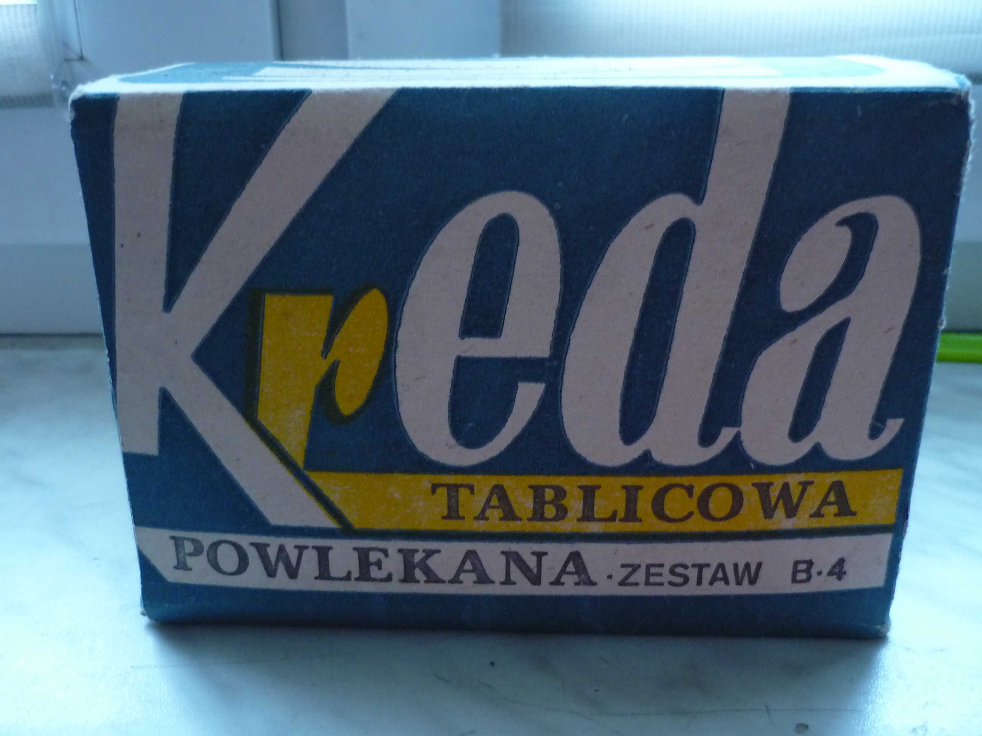 Kreda tablicowa powlekana zestaw B-4 , 50 sztuk .