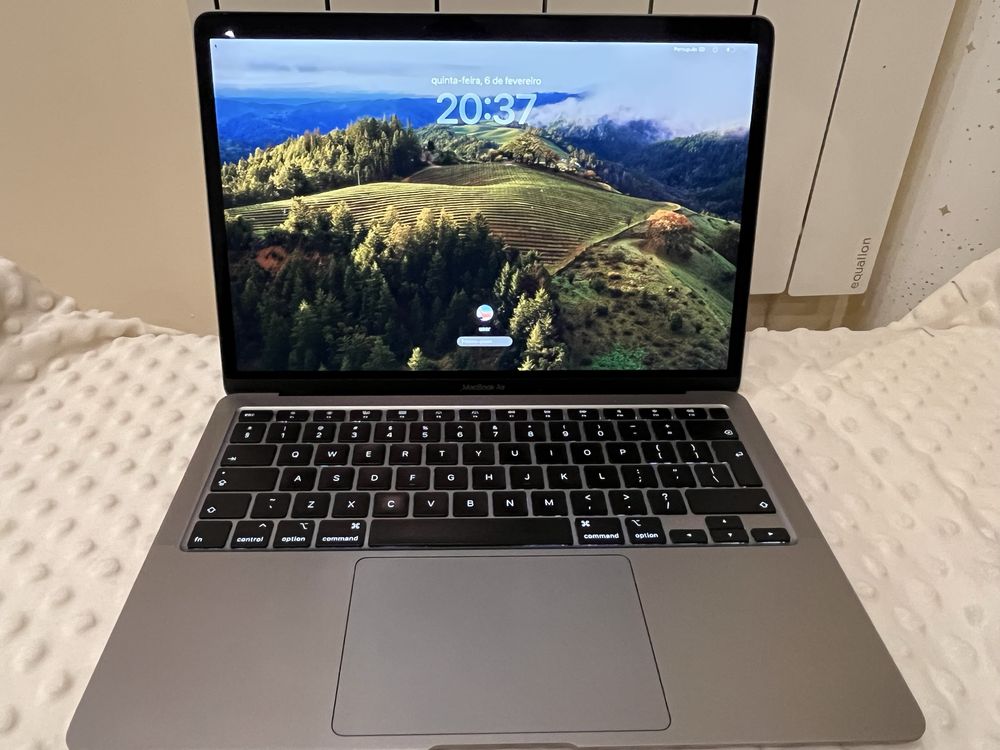 Macbook air13,3  i7 10’geração 16gb ram 256ssd TECLADO PORTUGUÊS