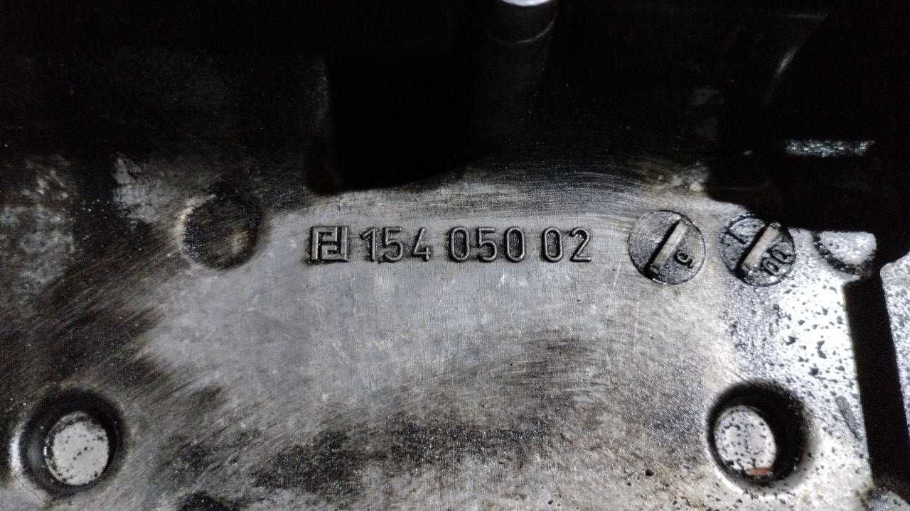 Кришка клапанна ГБЦ Mercedes-Benz W203 2.7 CDI 15405002 Авторозборка