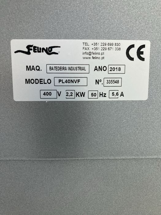 Batedeira industrial Felino 40 Kg com raspador e manta térmica