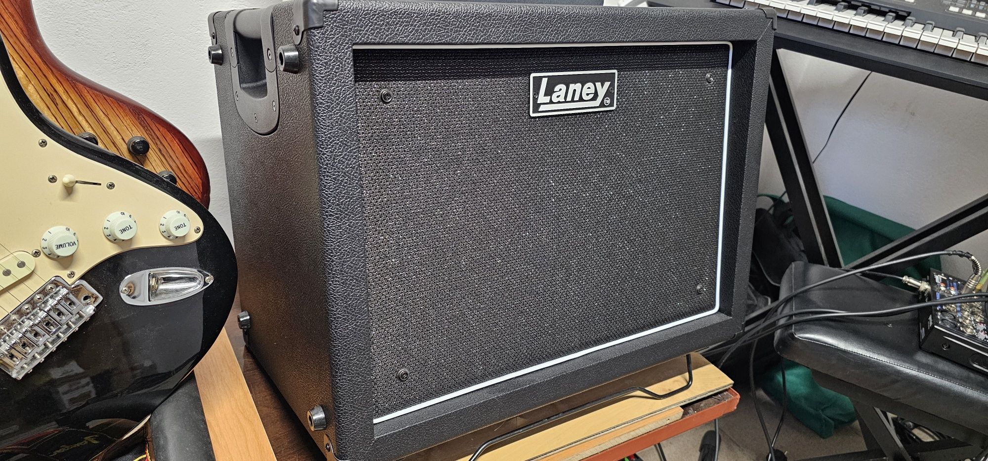 Kolumna gitarowa aktywna Laney LFR-112 NOWA