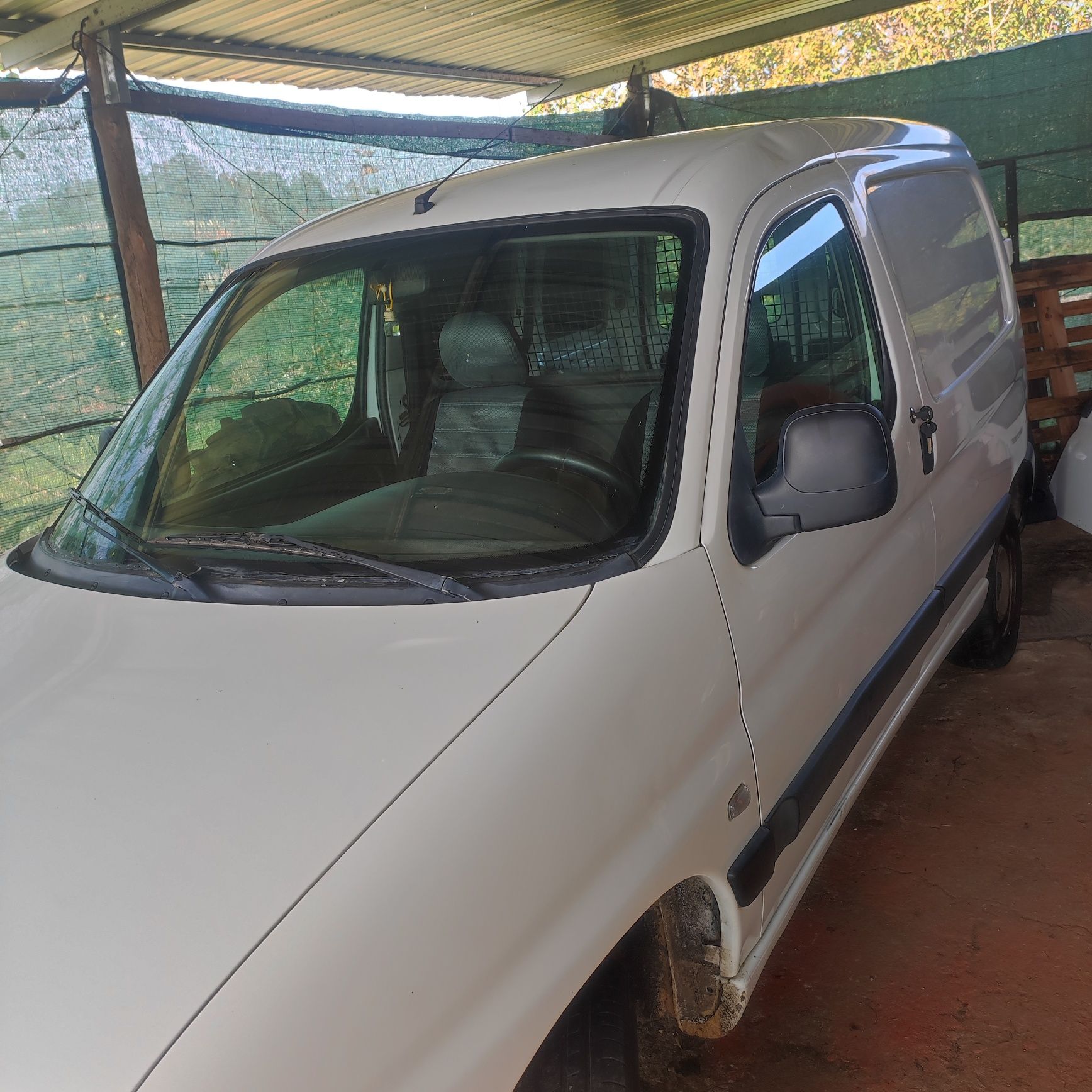 Peugeot partner 1.9 ano 2001
