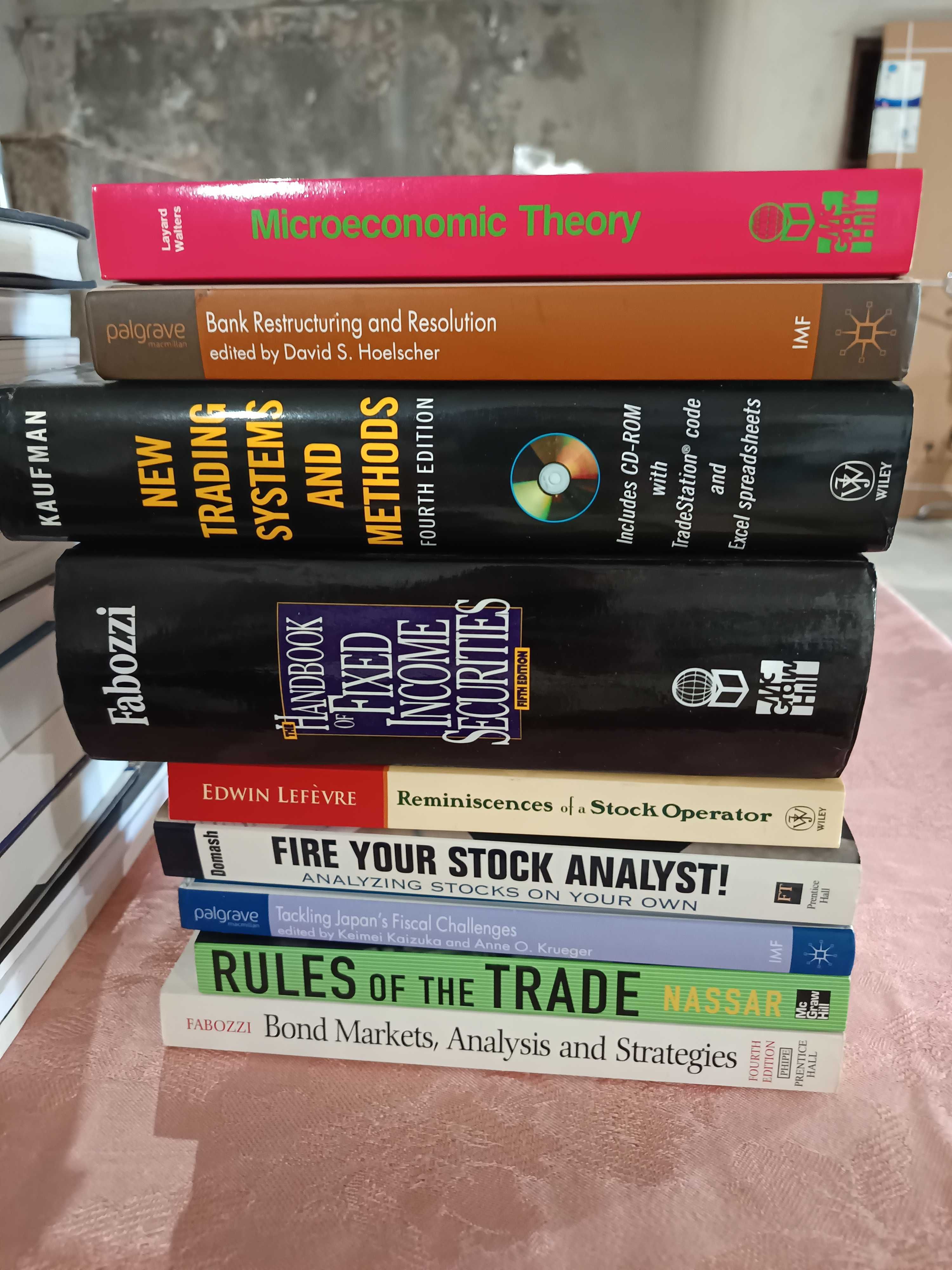 Lote livros em Inglês (Mercado Bolsista, Economia, Finanças)