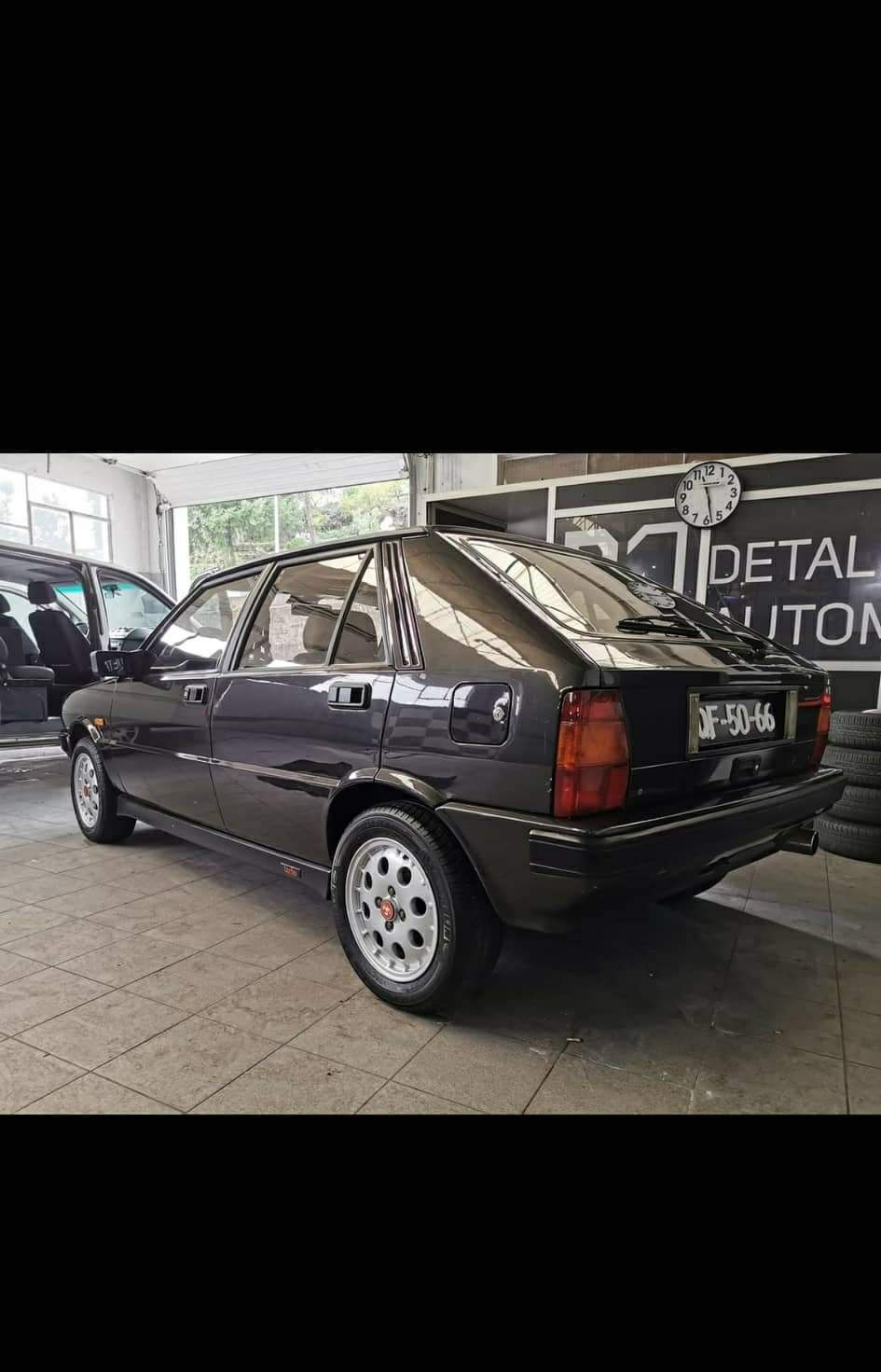 Lancia Delta HF turbo certificado