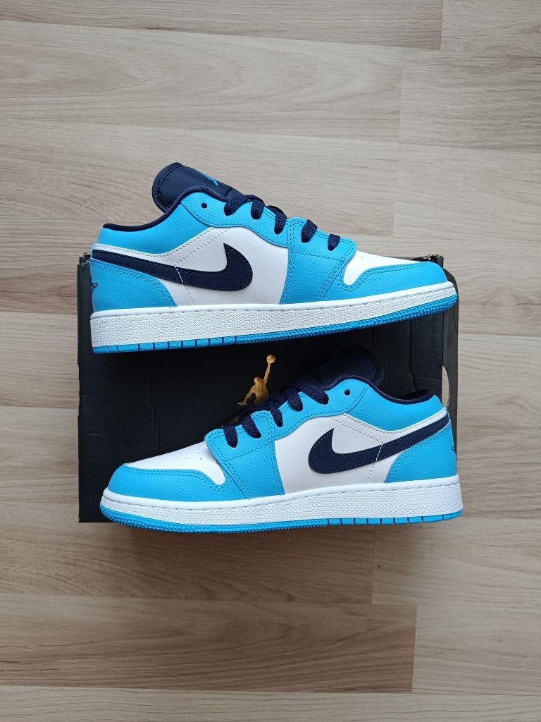 Buty damskie Nike Air Jordan 1 Low UNC r. 38,5