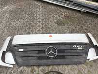Maska Mercedes Axor Atego komplet przod