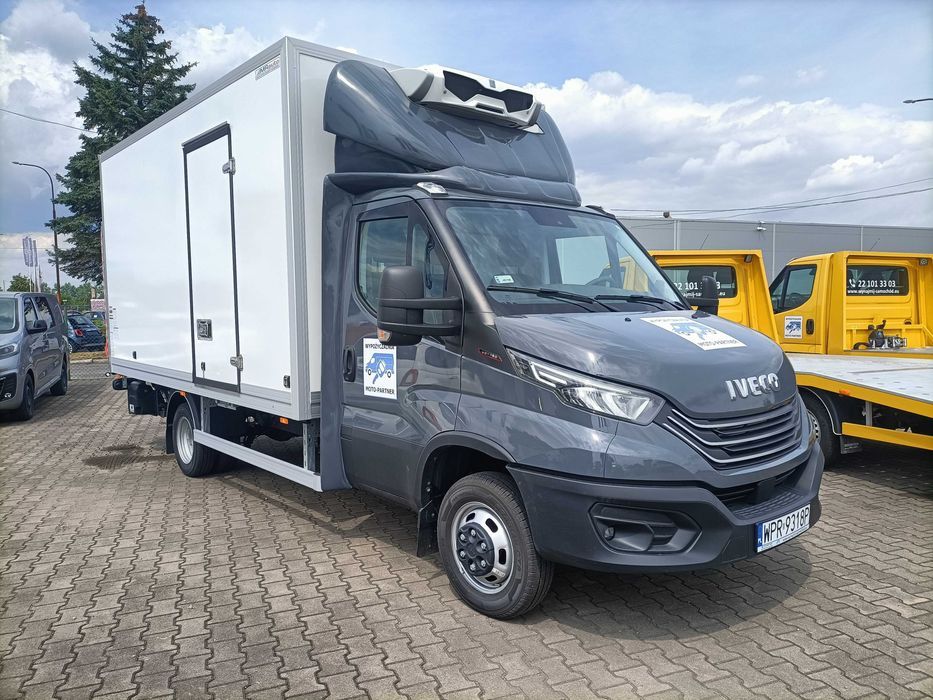 Wynajem Iveco Daily MROŹNIA/Izoterma/Kontener z windą 8EP ŚLĄSK
