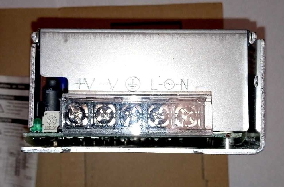 блок живлення S8PS-15024CD Omron 24V 6.5A