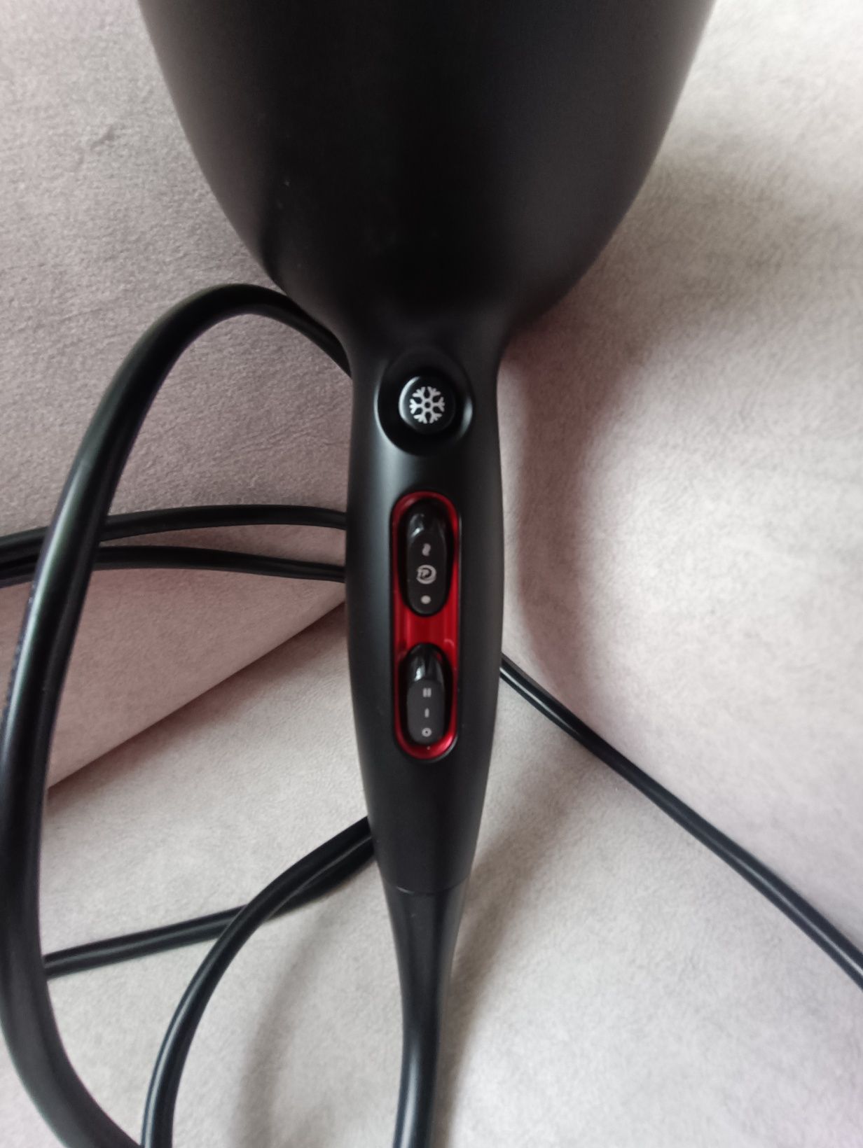 Фен Philips DryCare Prestige HPS910/00 910/00