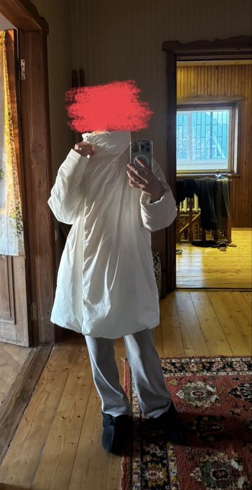 Біла куртка пуховик H&M, розмір М