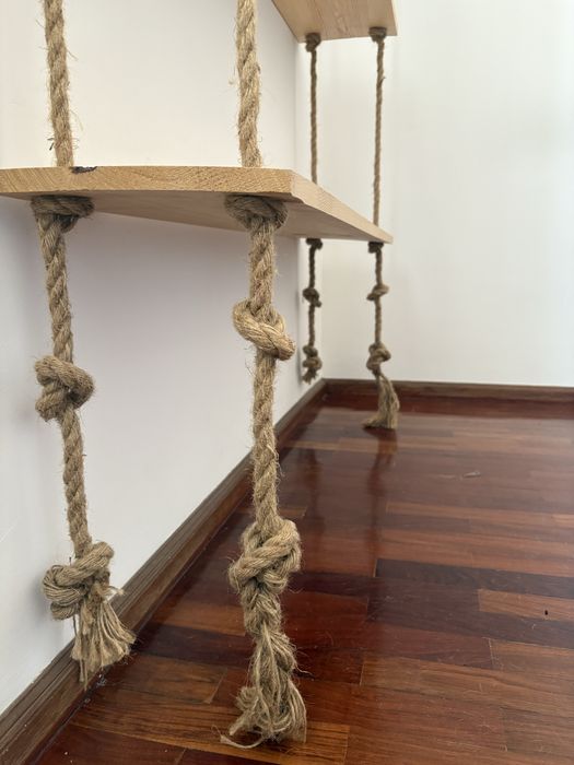 Estante / Prateleiras madeira suspensas corda
