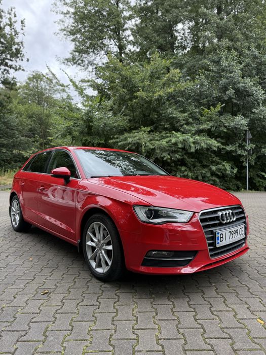 Продам авто ауді А3 2014 року 1.4 бензинвся тел-+380666771035