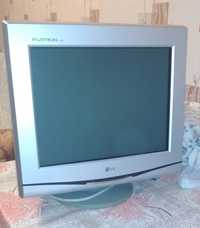 Монитор 17" LG Flatron F700p