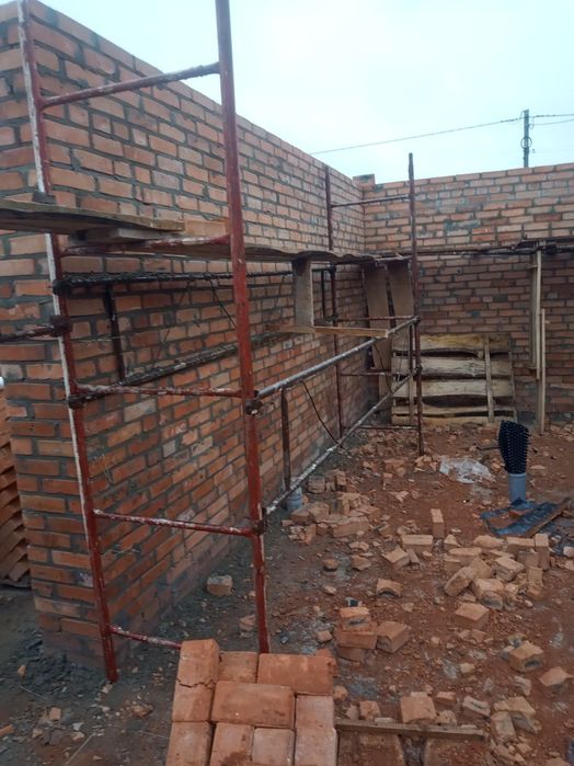 Аренда клино-хомутовых строительных лесов Вышки туры Оренда риштування