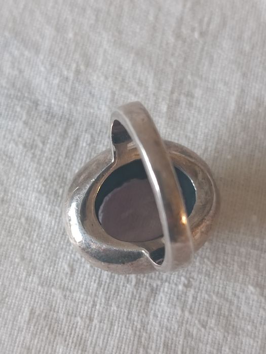 Серебро и большой аметист.Старинное кольцо, перстень. Вес 14 грамм