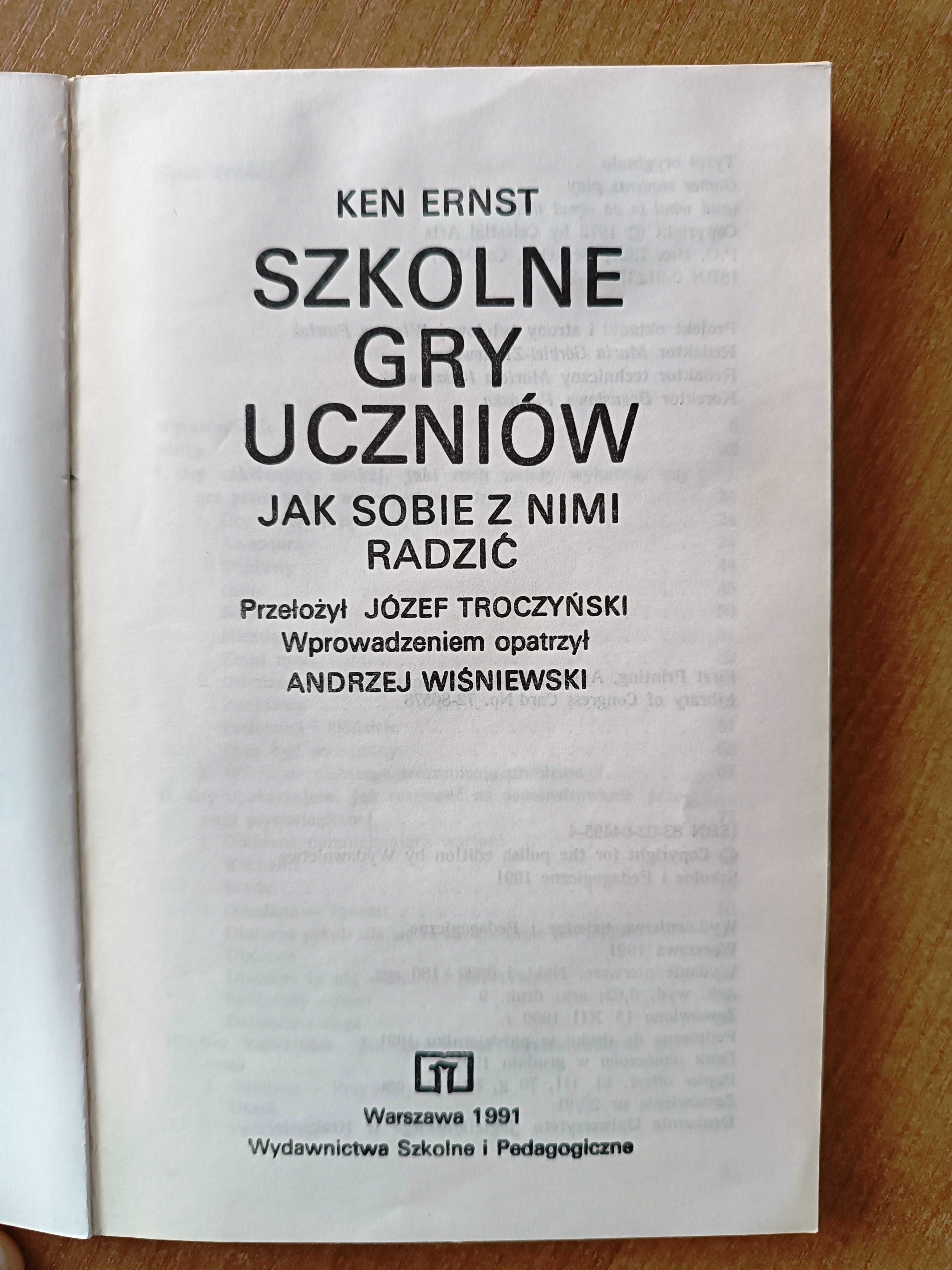 Szkolne gry uczniów Ken Ernst