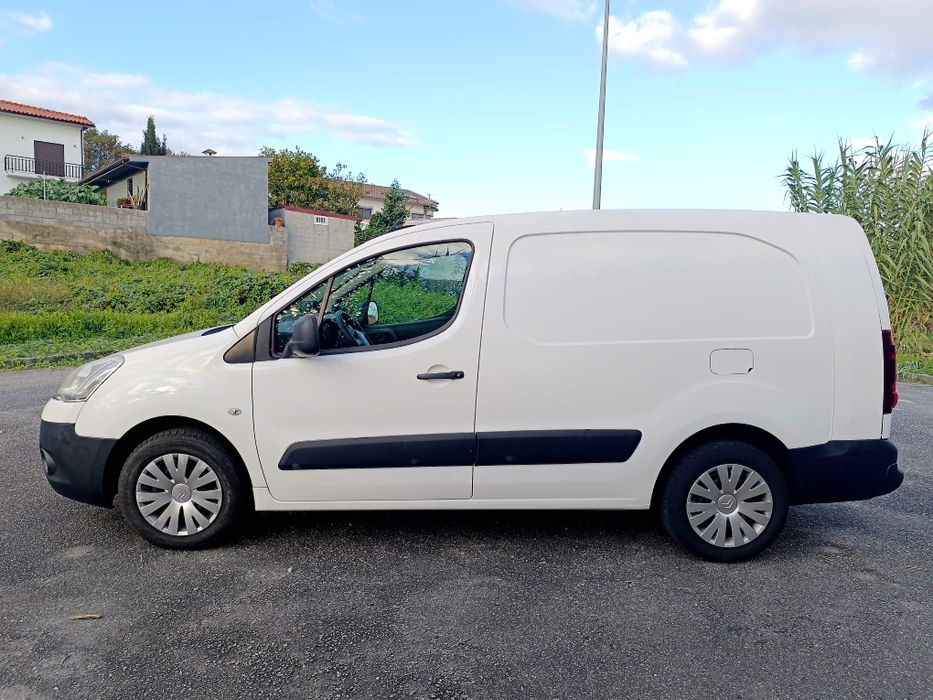 Citroen berlingo 1.6 HDI 3LUG (AUTOMÁTICA)+LONGA(
