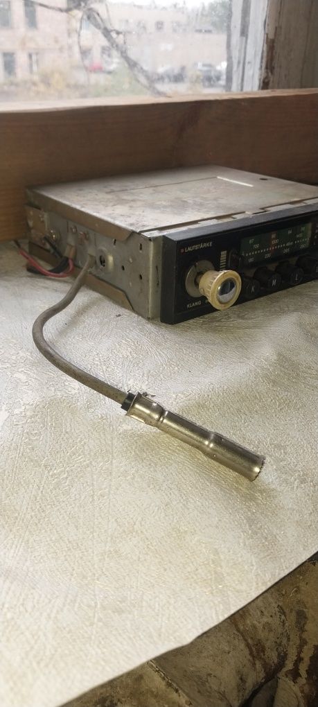 Ретро авторадіоприймач RFT A130 IS