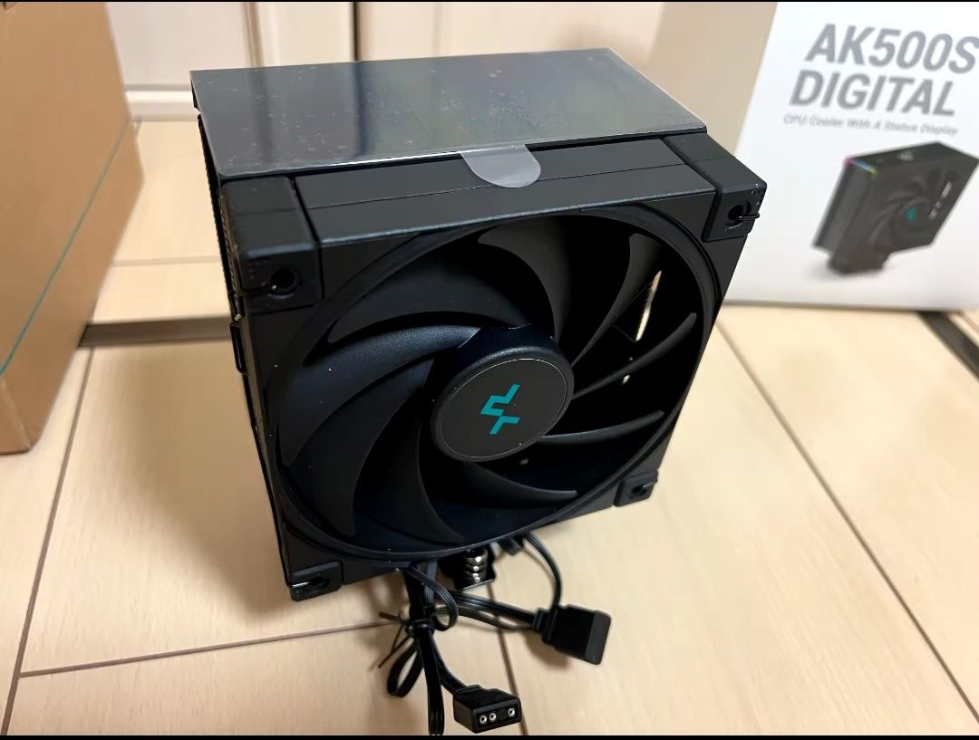 Кулер DeepCool AK500S Digital Black (R-AK500S-BKADMN-G)