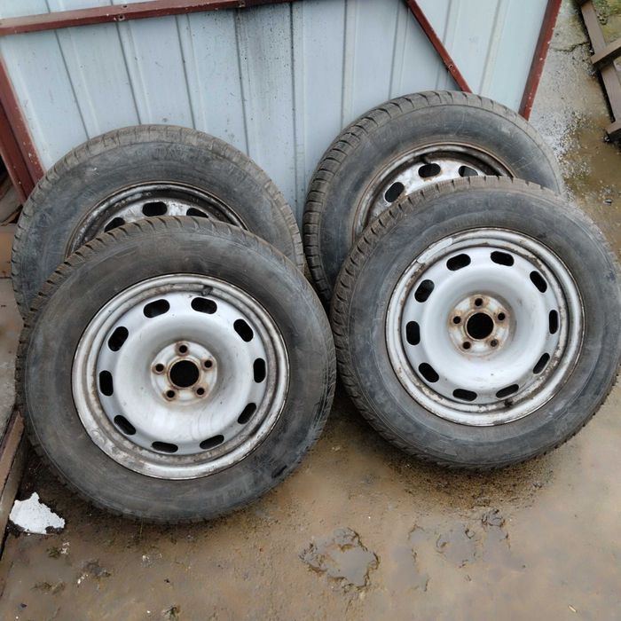 Felgi stalowe 15" 5x100 seat VW skoda +opony zimowe
