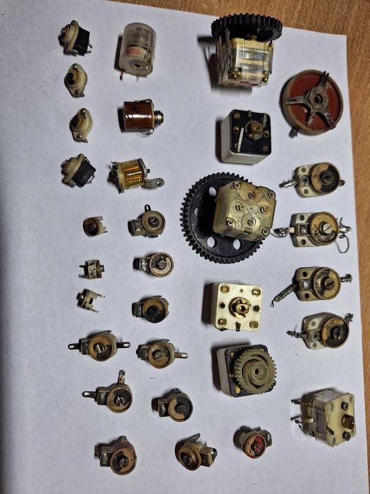 Конденсаторы КБГ, К50-18, К15-5, К10-17, 23. МБГО, МПГ-П, переменные