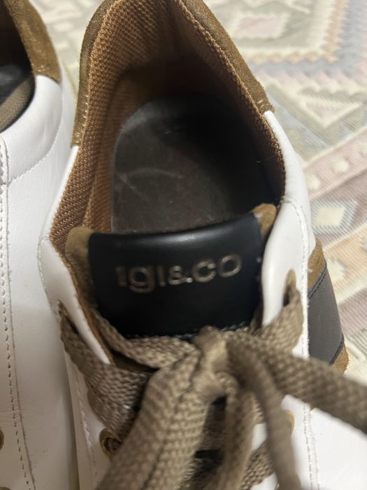 Кросівки б/у пару раз одіті