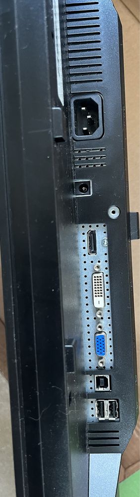 Monitory dell p2210bp