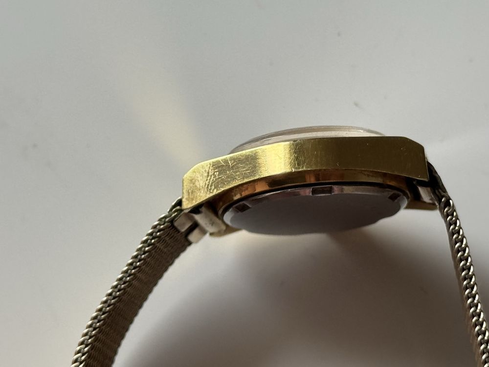 Zegarek Certina Club 2000, 17 jewels, Swiss made, wymiary 22/30mm