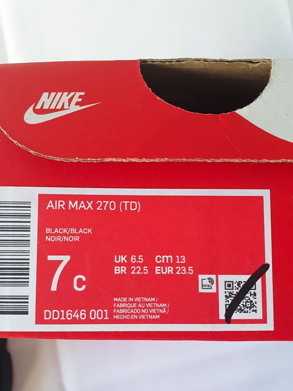 Nike Air Max 270 preto 23,5