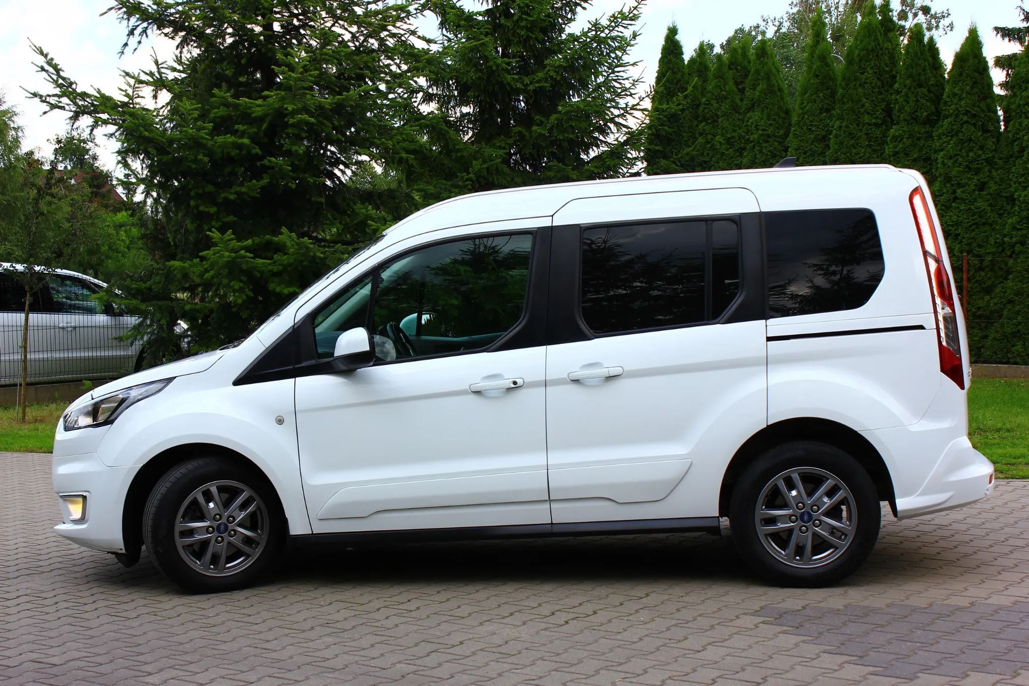 Ford Tourneo Connect 1.5 TDCI 120KM Salon Polska I Właściciel Pełen Serwis Pewne Auto FV23%
