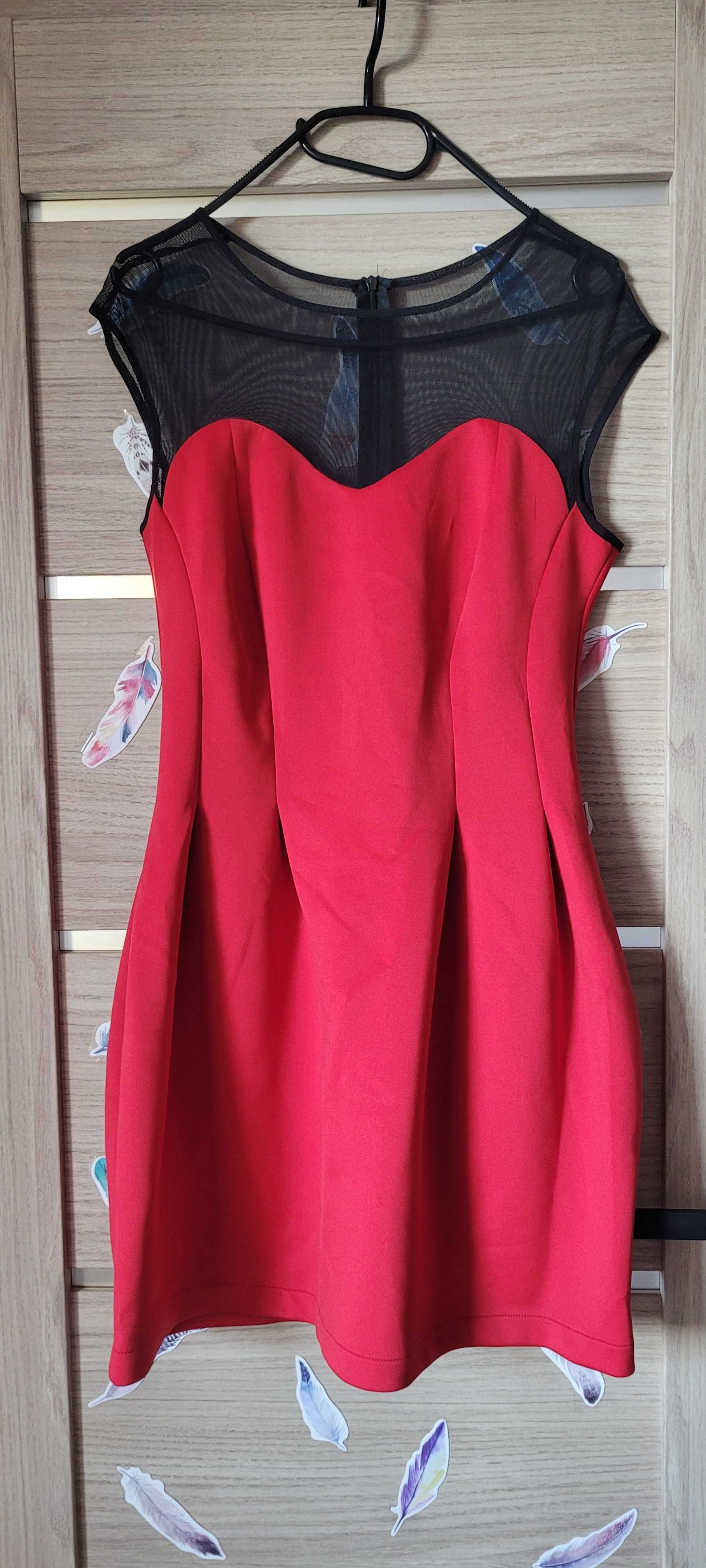 Czerwona sukienka EMO